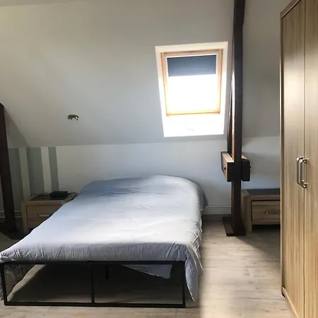 Вилла 3 St Quentin Urvillers