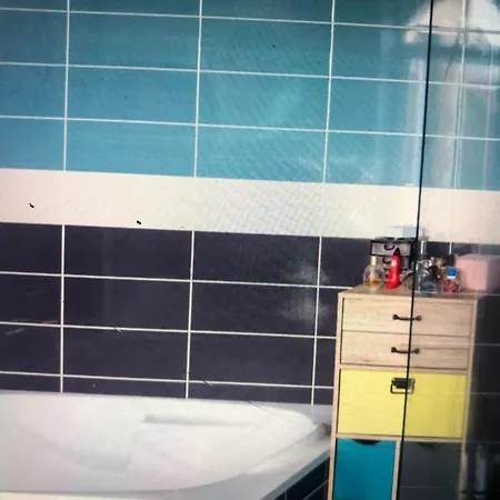 Вилла 3 St Quentin Urvillers